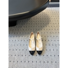 Miu Miu flat shoes